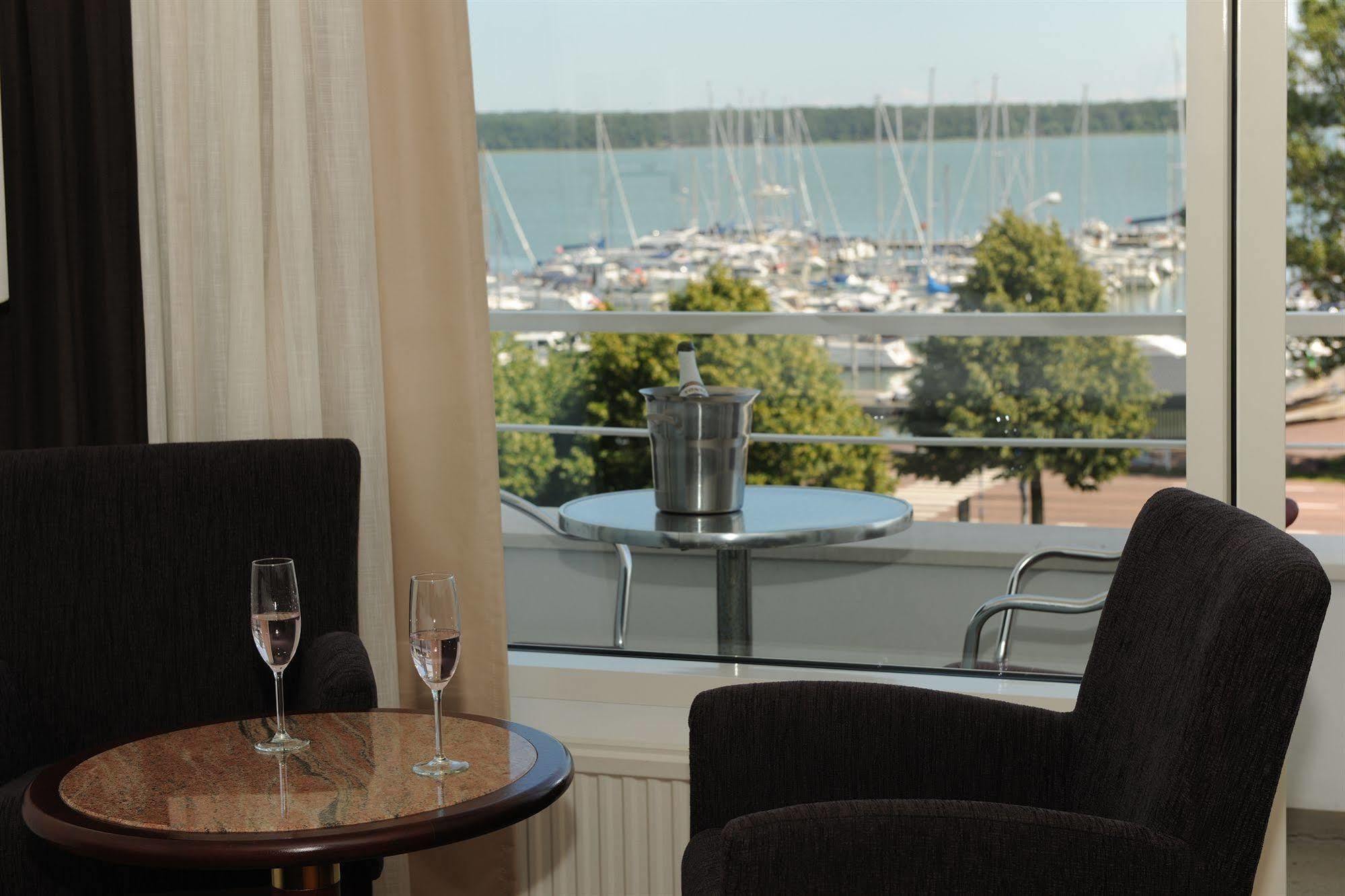 Hotel Arkipelag Mariehamn Kültér fotó